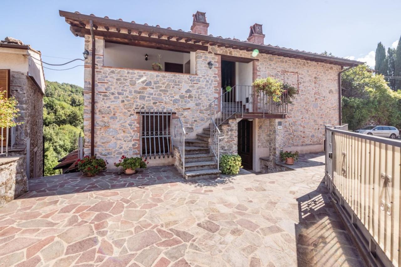 Al Giardino Degli Ulivi Guest House Santa Maria Albiano Eksteriør bilde